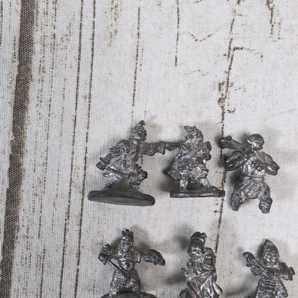 Lot Of 8 Metal Fantasy RPG Mini Figures - Picture 4 of 6